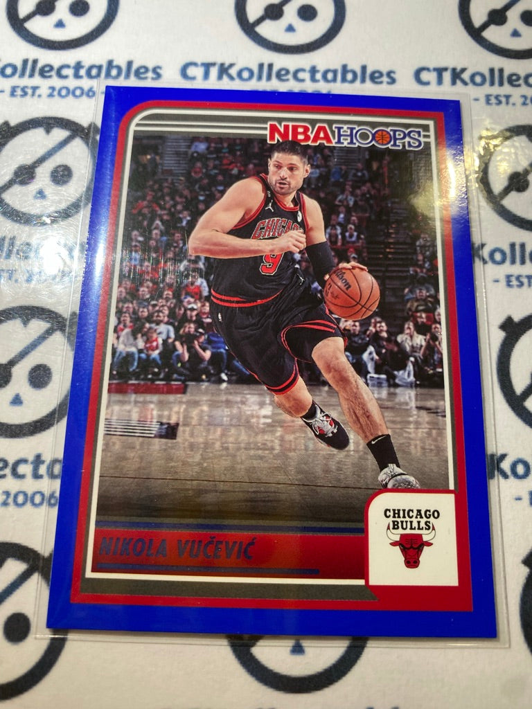 2023-24 Panini NBA HOOPS Nikola Vucevic Blue Parallel #74 Bulls