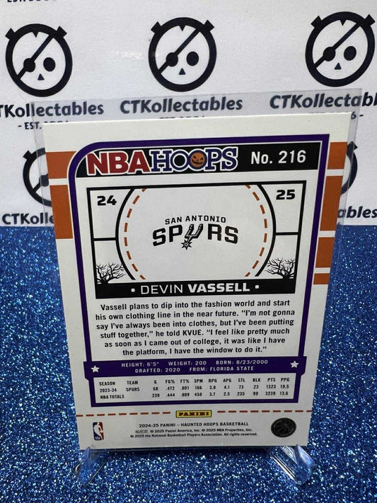 2024-25 Panini NBA HAUNTED HOOPS Orange Pumpkin #216 Devin Vassell San Antonio