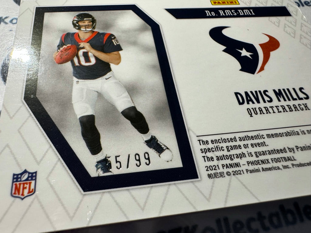 2021 NFL Panini Phoenix Davis Mills Rising Rookie Bronze RPA Glove Relic #55/99