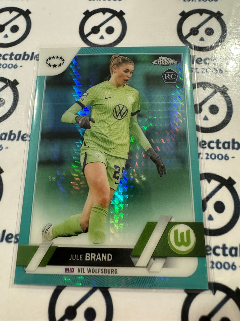 2022-23 Topps Chrome UEFA Women’s Soccer #29 Jule Brand RC Aqua Prism