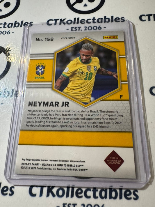 2021-22 Soccer Mosaic FIFA Newmar Jr Orange Fluorescent Prizm #158 Brasil