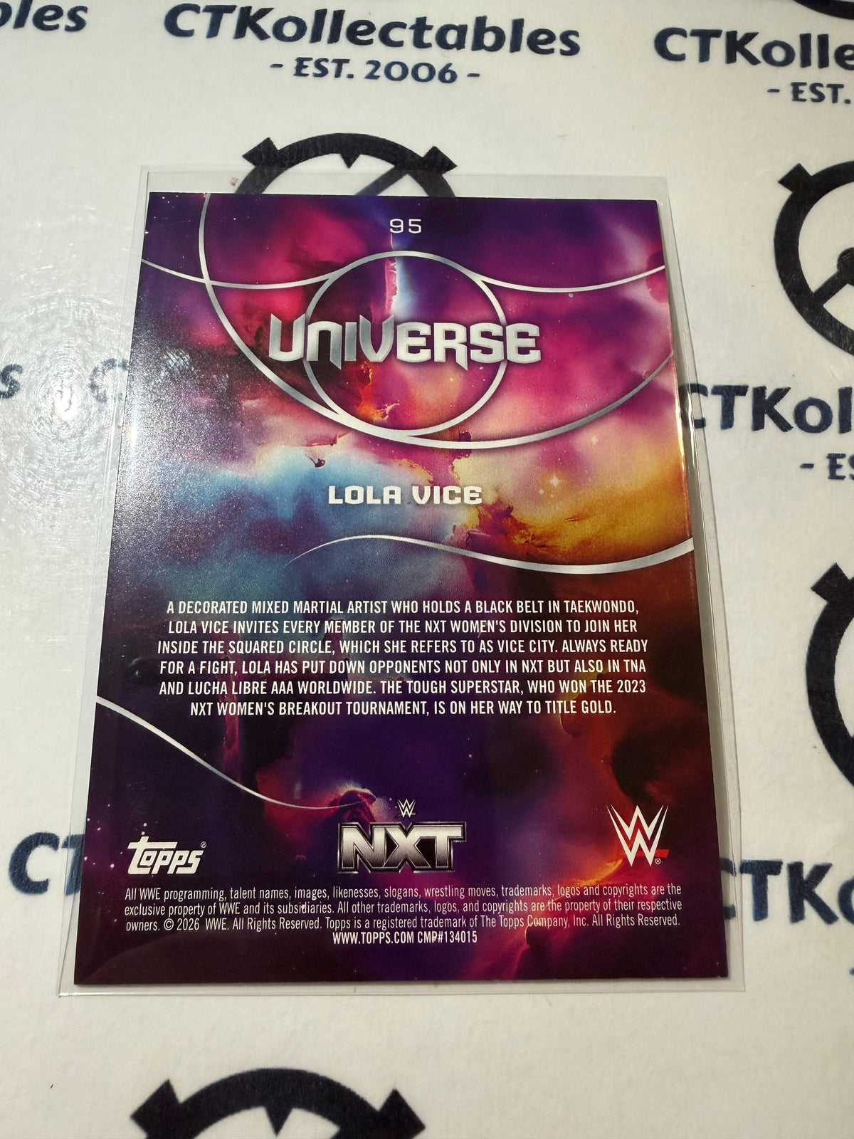2026 WWE Topps Universe #95 Lola Vice Base Card