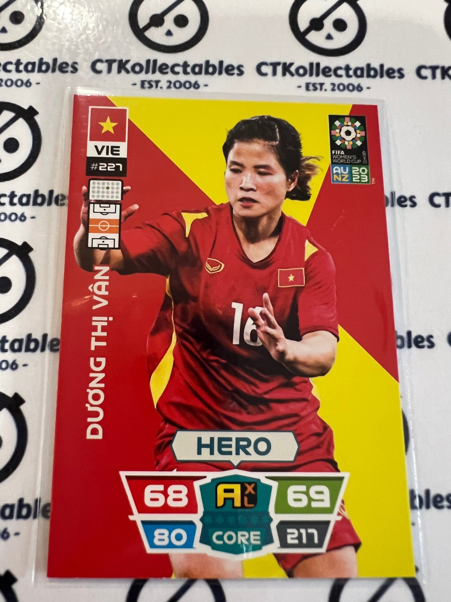 2023 FIFA WWC Adrenalyn Base Card #227 Duong Thi Van VIE