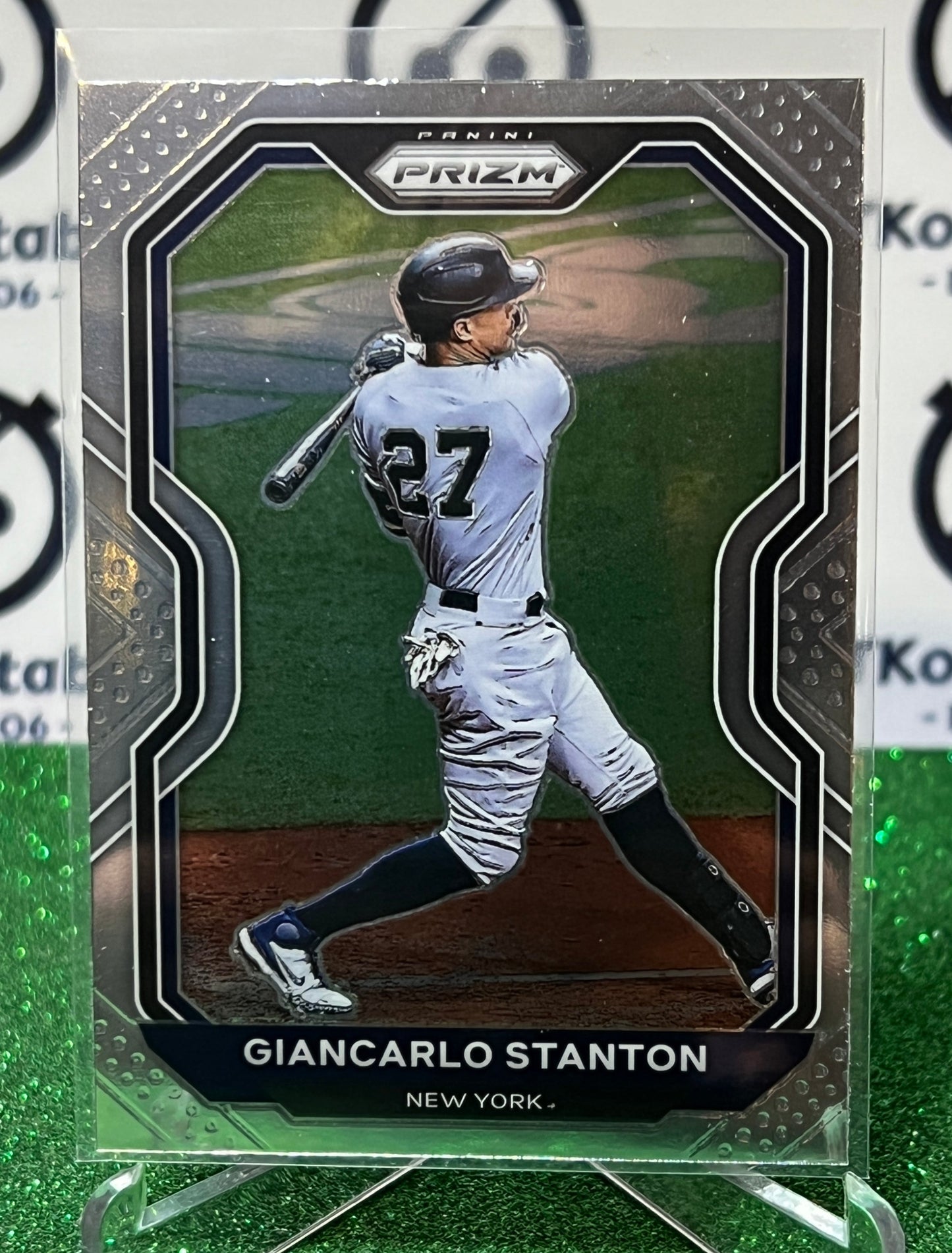 2021 PANINI PRIZM GIANCARLO STANTON # 180 NEW YORK YANKEES BASEBALL CARD