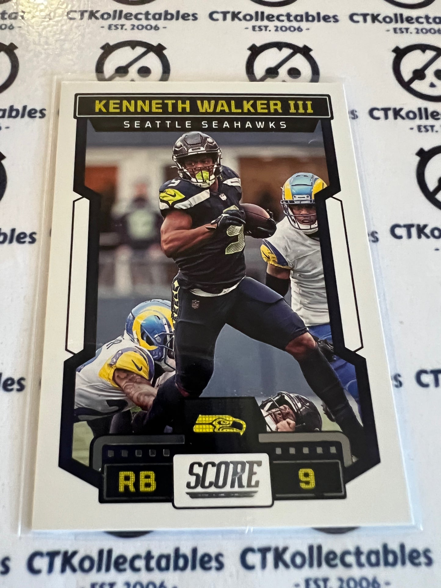 2023 NFL Panini Score Base #180 Kenneth Walker III Seahawks