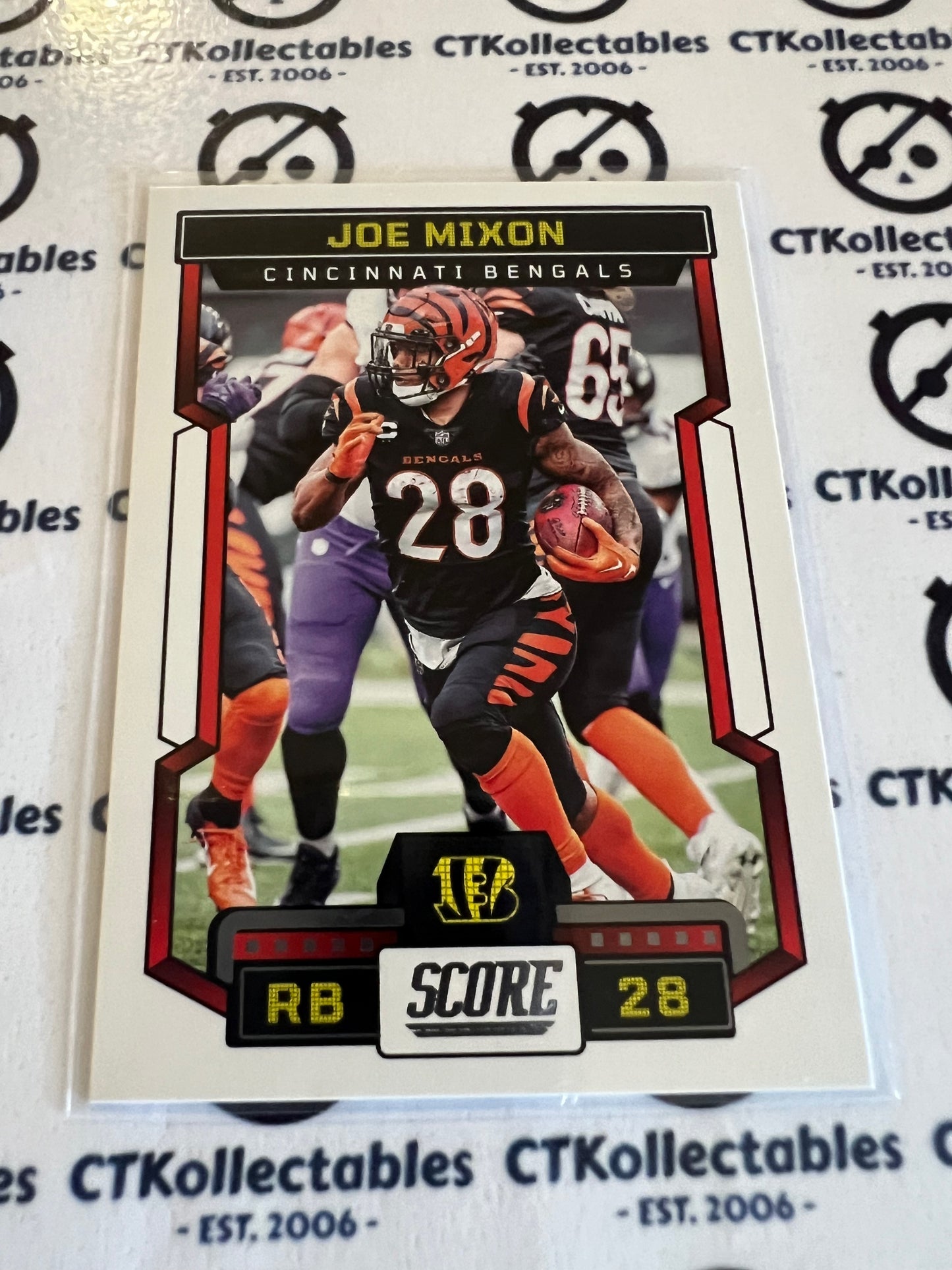 2023 NFL Panini Score Base #200 Joe Mixon Bengals