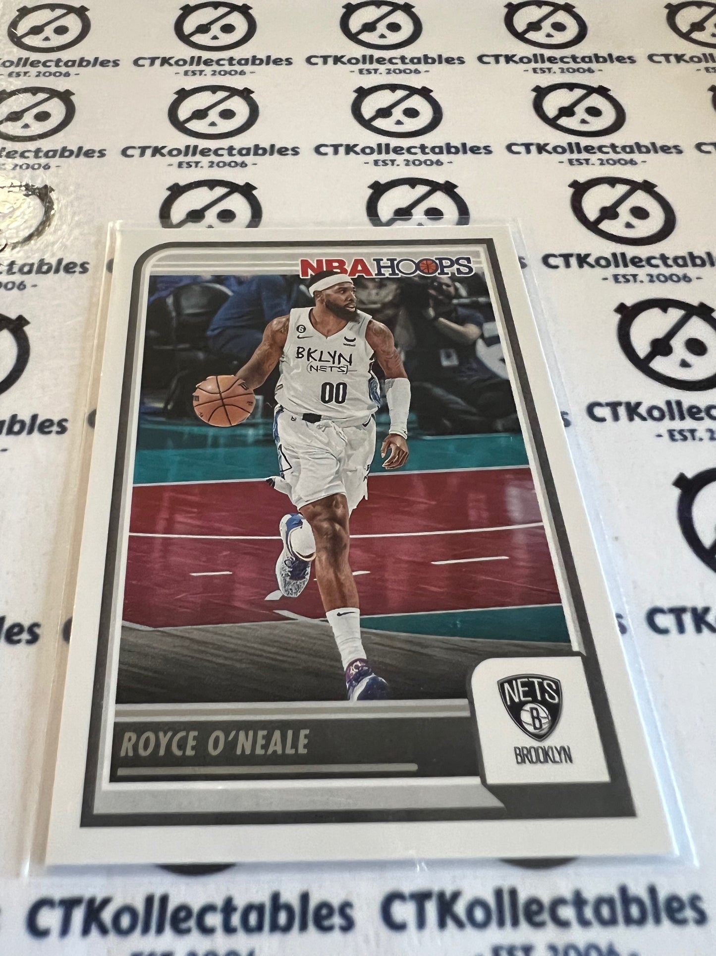 2023-24 Panini NBA HOOPS Base #123 Royce O'Neale Nets