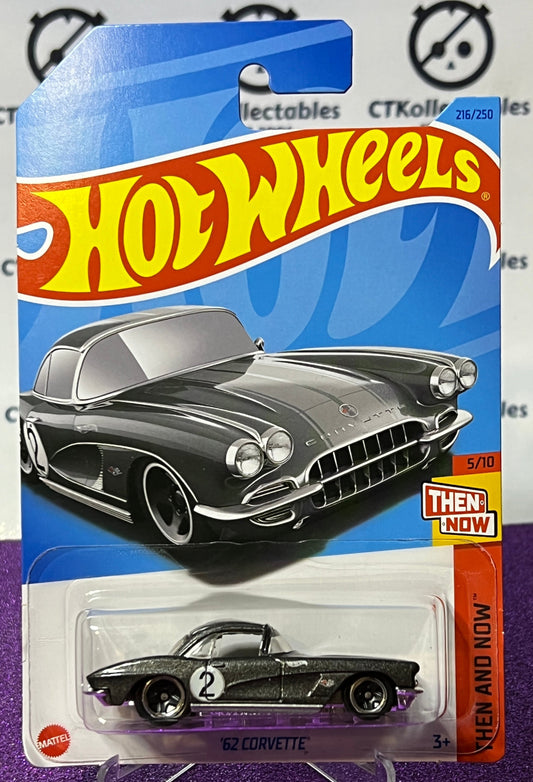 HOT WHEELS MATTEL '62 CORVETTE 5/10 THEN AND NOW 216/250 - 2021