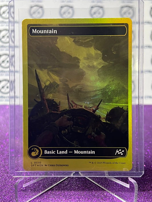 2025 MAGIC THE GATHERING AETHERDRIFT MOUNTAIN # L 0510  GOLD FOIL LAND CARD