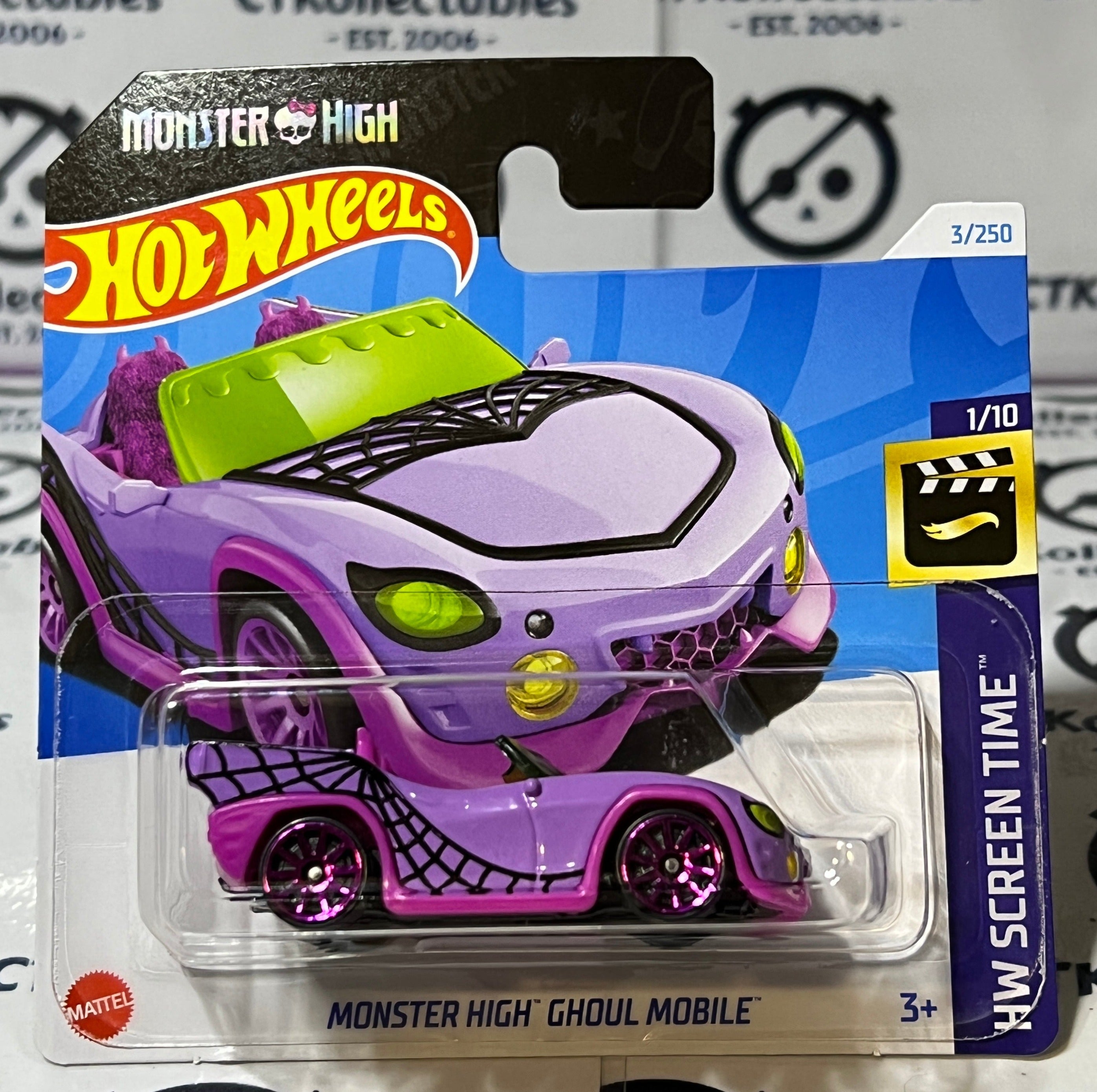monsterhigh X @hotwheelsofficial Ghoul Mobile! 🏁 There is packaging  variances, but there is also a color variant that will be releasing…