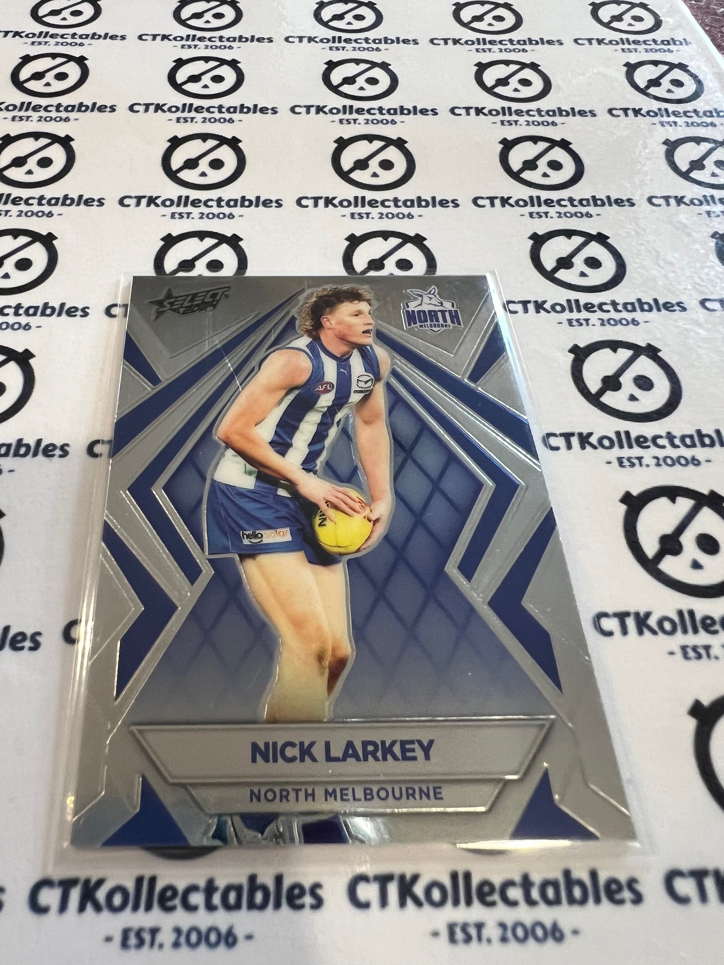 2024 AFL Footy Stars - Luminous Base #L113 Nick Larkey North Melbourne