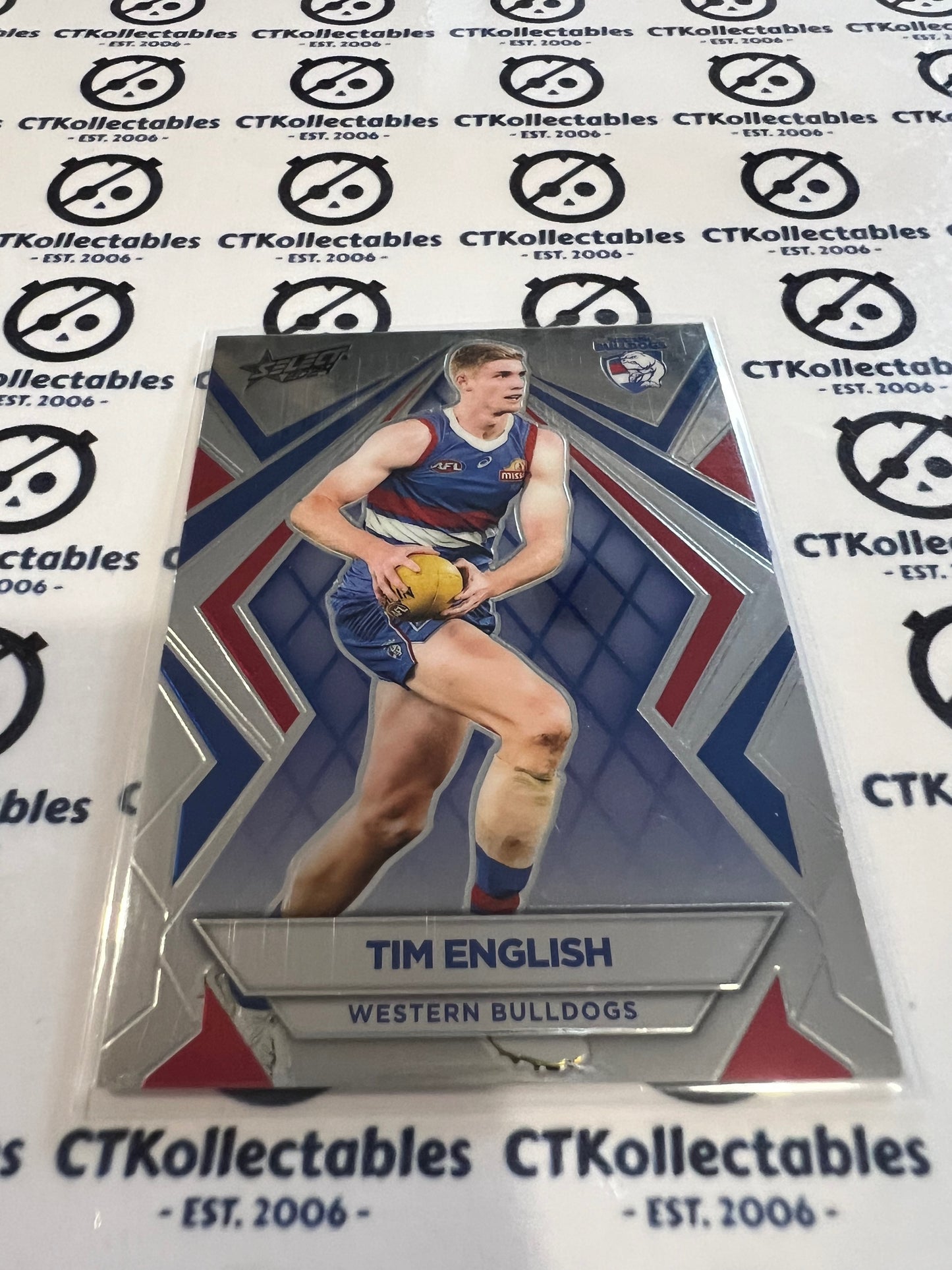 2024 AFL Footy Stars - Luminous Base #L173 Tim English West Coast