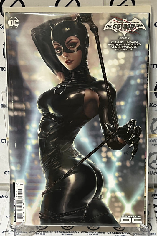 BATMAN/CATWOMAN THE GOTHAM WAR # 1 VARIANT C COVER COMIC BOOK DC 2023