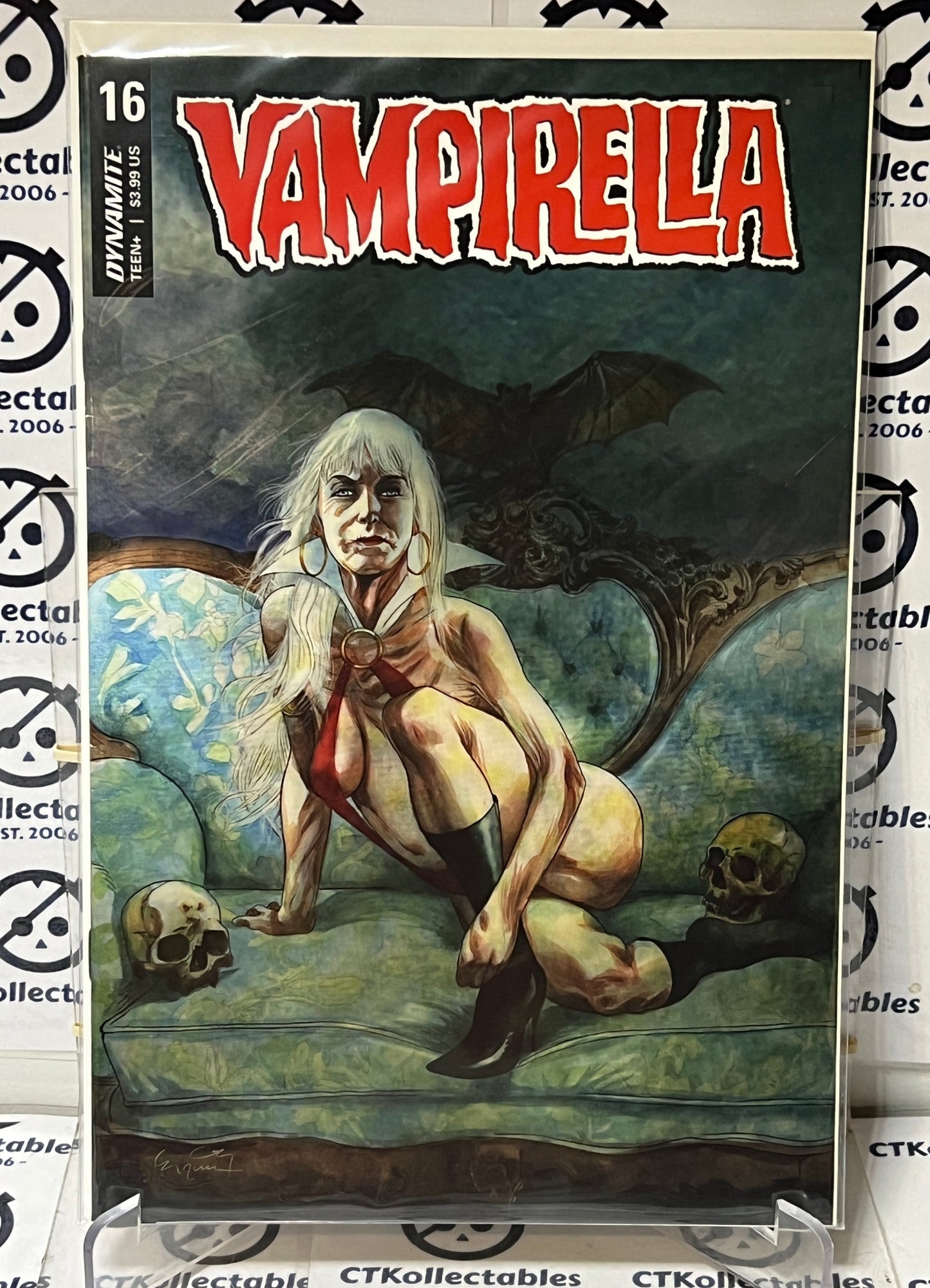 VAMPIRELLA # 16 GUNDUZ VARIANT DYNAMITE COMIC BOOK 2020