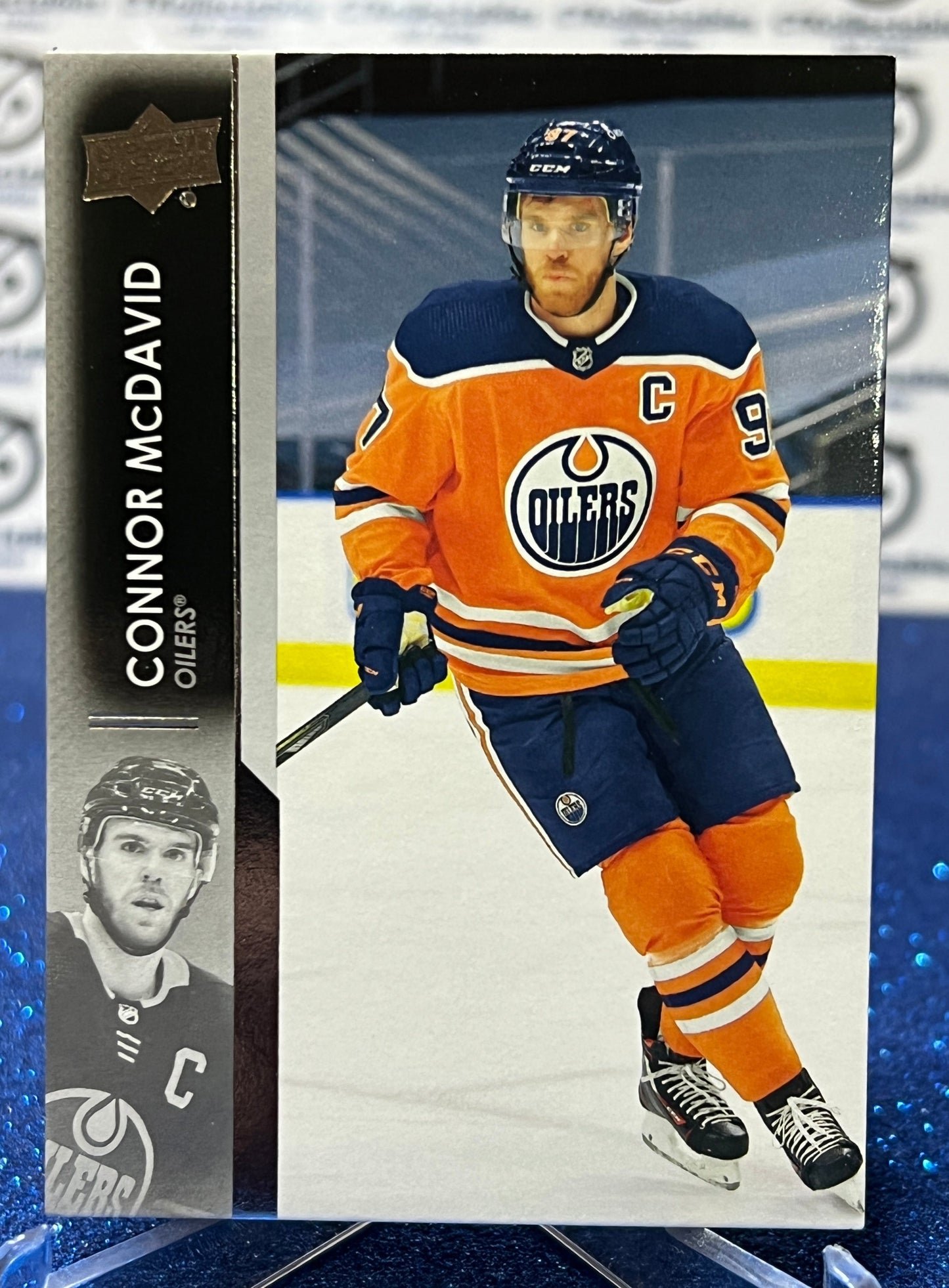 2021-22 UPPER DECK CONNOR McDAVID # 73 EDMONTON OILERS HOCKEY CARD