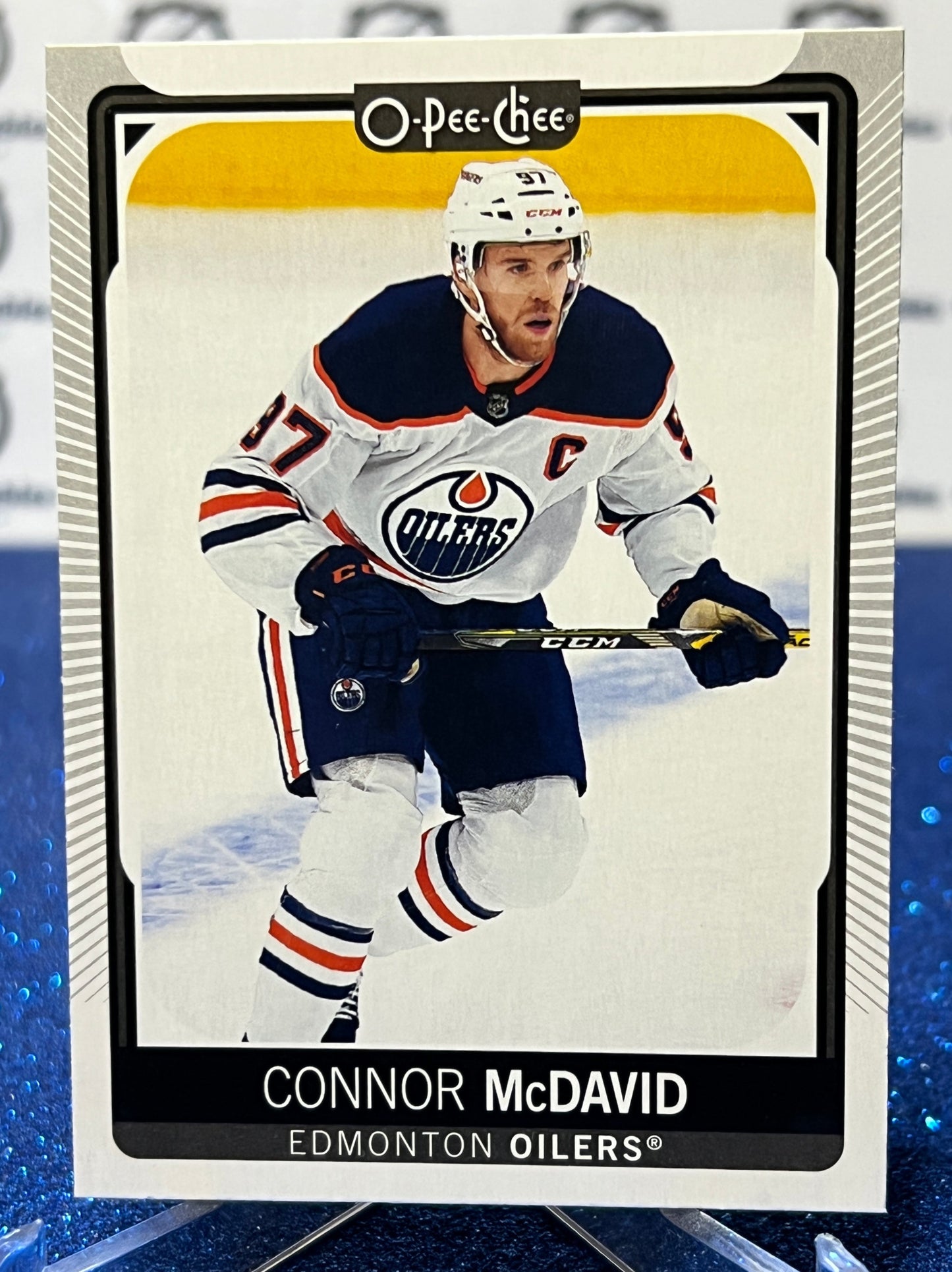2021-22 O-PEE-CHEE CONNOR McDAVID # 1 EDMONTON OILERS HOCKEY CARD