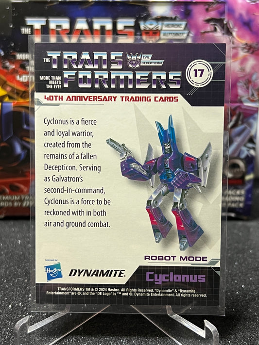 2024 TRANSFORMERS 40th ANNIVERSARY CYCLONUS # 17 FOIL TRADING CARD