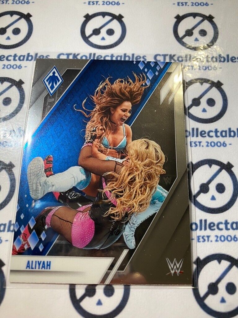 2022 WWE Panini Chronicles Phoenix Aliyah #309