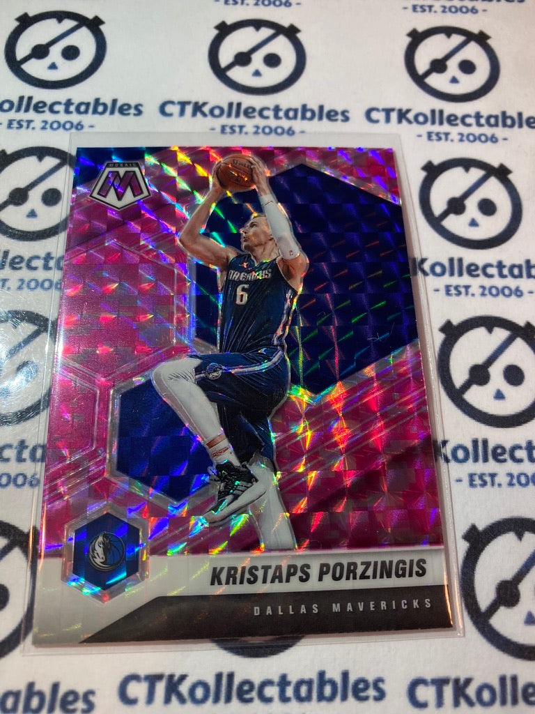 2020-21 NBA Panini Mosaic Kristaps Porzingas Pink Prizm #74 Mavericks