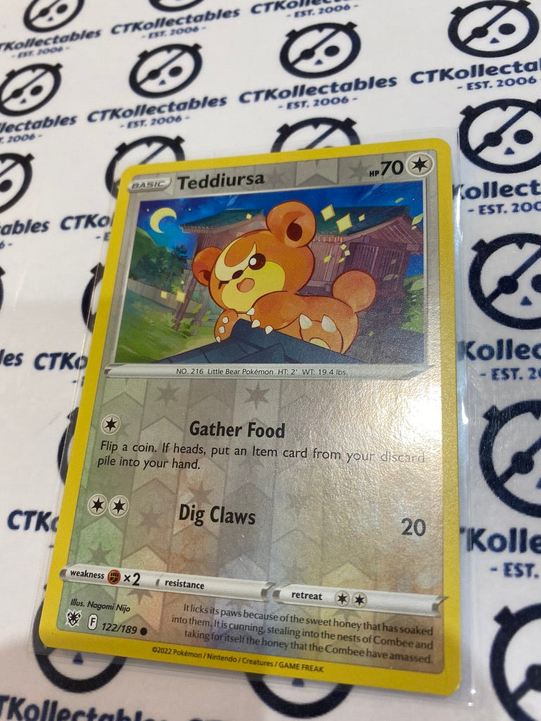Teddiursa Reverse Holo #122/189 2022 Sword & Shield Astral Radiance Pokemon Card