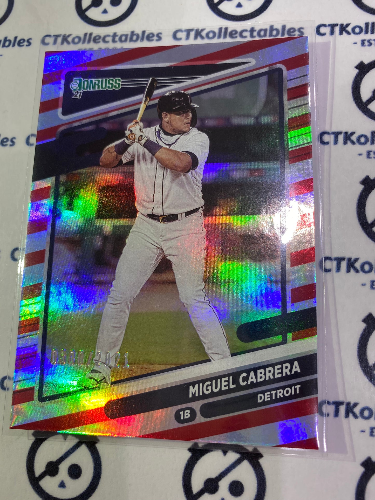 2021 Panini Donruss Baseball Miguel Cabrera Red/Silver #0300/2021