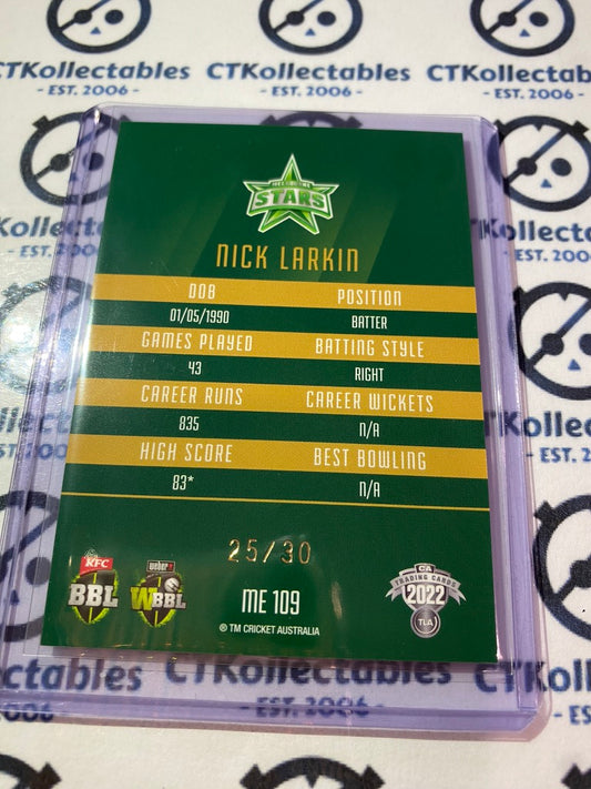 2022/2023 TLA Cricket Traders Mojo Emerald Nick Larkin #25/30 Stars