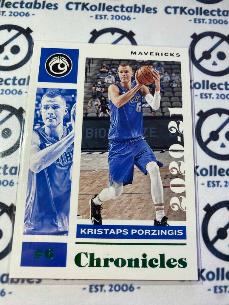 2020-21 NBA Panini Chronicles Base Kristaps Porzingis Green #15 Mavericks
