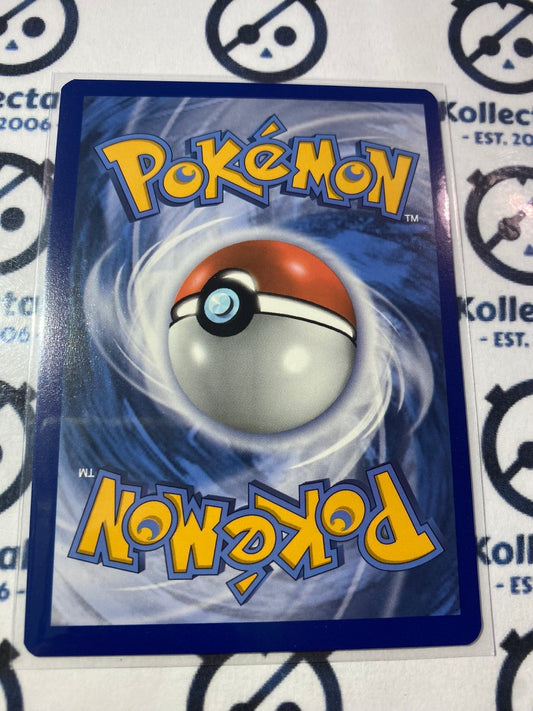 Liepard V Full Art Ultra Rare #180/198 Pokémon Card Chilling Reign