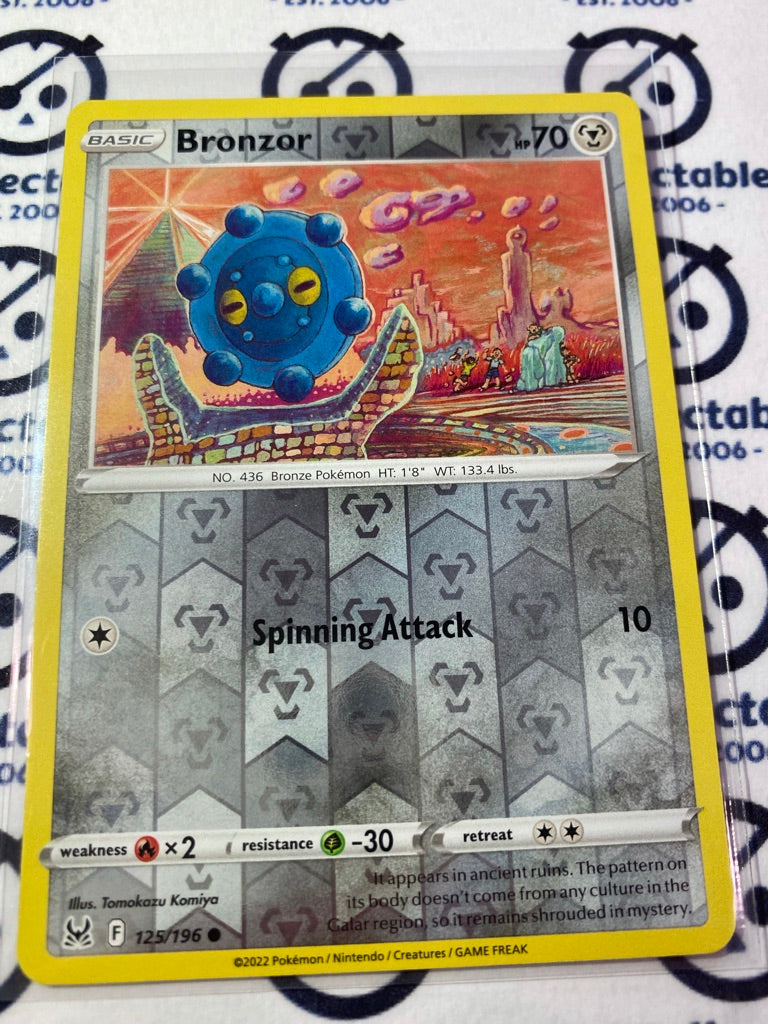 Bronzor Reverse Holo #125/196 2022 Sword & Shield Lost Origin Pokemon Card