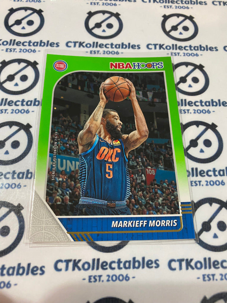 2019-20 NBA Hoops Neon Green Markieff Morris #136 Pistons