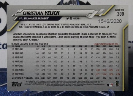 2020 TOPPS CHRISTIAN YELICH # 200 GOLD 1546/2020 MILWAUKEE BREWERS BASEBALL CARD