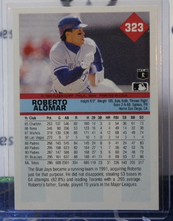 1992 FLEER ROBERTO ALOMAR # 323 TORONTO BLUE JAYS BASEBALL