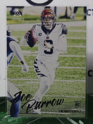 2020 PANINI CHRONICLES LUMINANCE JOE BURROW # 201 ROOKIE NFL CINCINNATI BENGALS GRIDIRON CARD