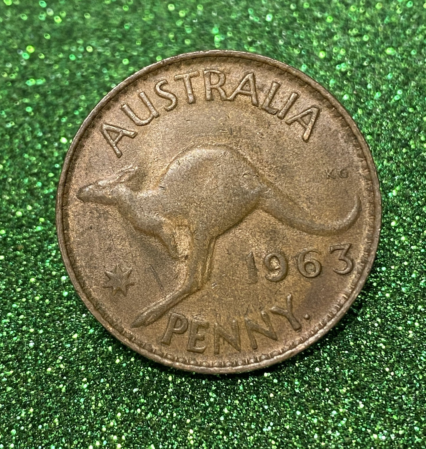 Australian 1 Cent LARGE PENNY COIN 1963 Queen Elizabeth VG/F CONDITION