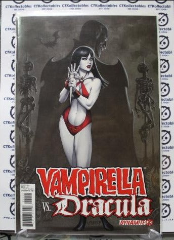 VAMPIRELLA VS DRACULA # 2 DYNAMITE COMICS SEXY 2012