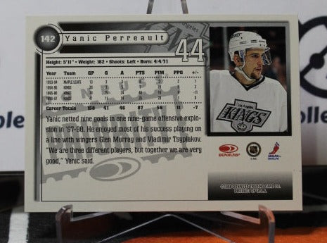 1997-98 DONRUSS YANIC PERREAULT # 142 PRIORITY L A KINGS NHL HOCKEY CARD