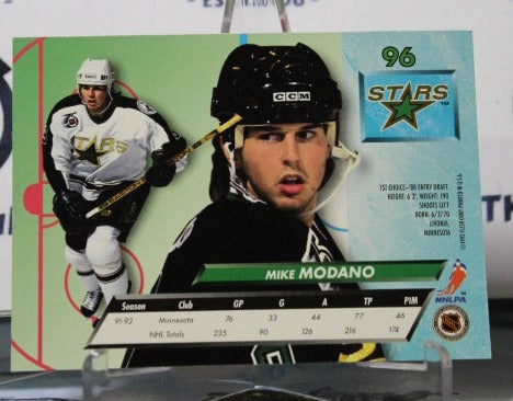 1992-93 FLEER ULTRA MIKE MODANO # 96  MINNESOTA NORTH STARS NHL HOCKEY TRADING CARD