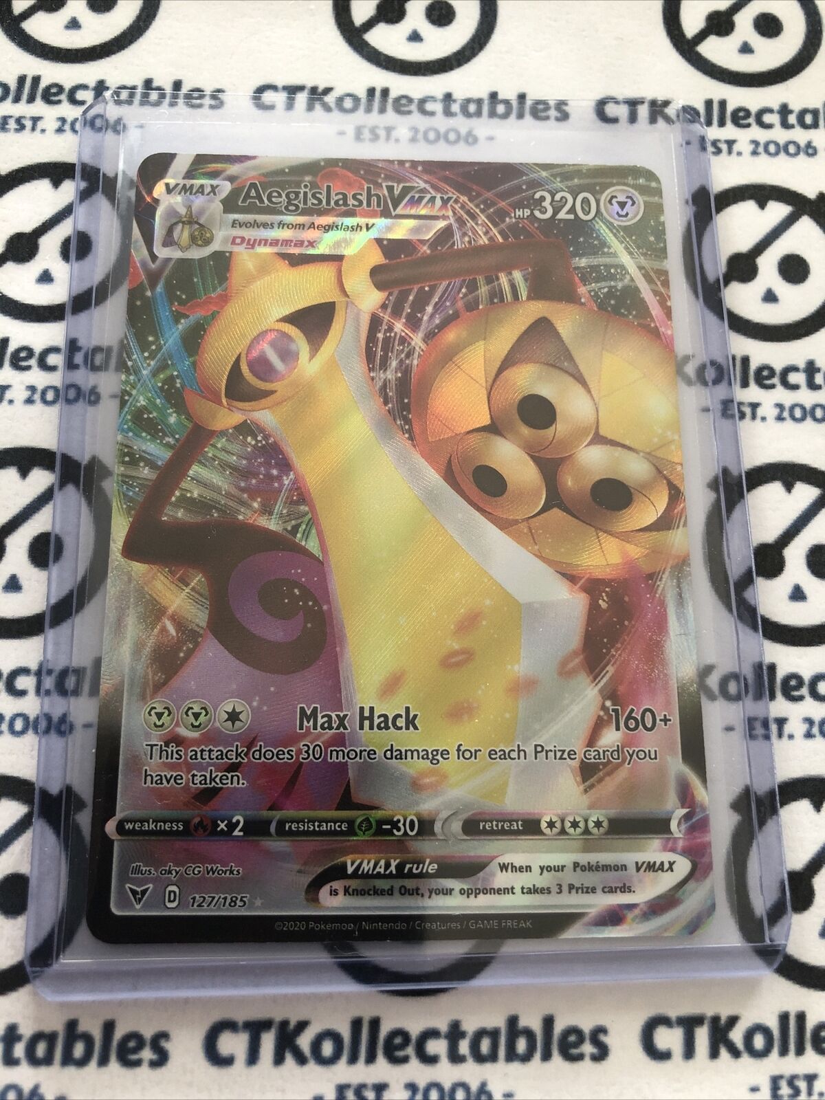 Aegislash Vmax #127/185 Rare Pokemon Card Vivid Voltage CTKollectables Aegislash Vmax #127/185 Rare Pokemon Card Vivid Voltage CTKollectables