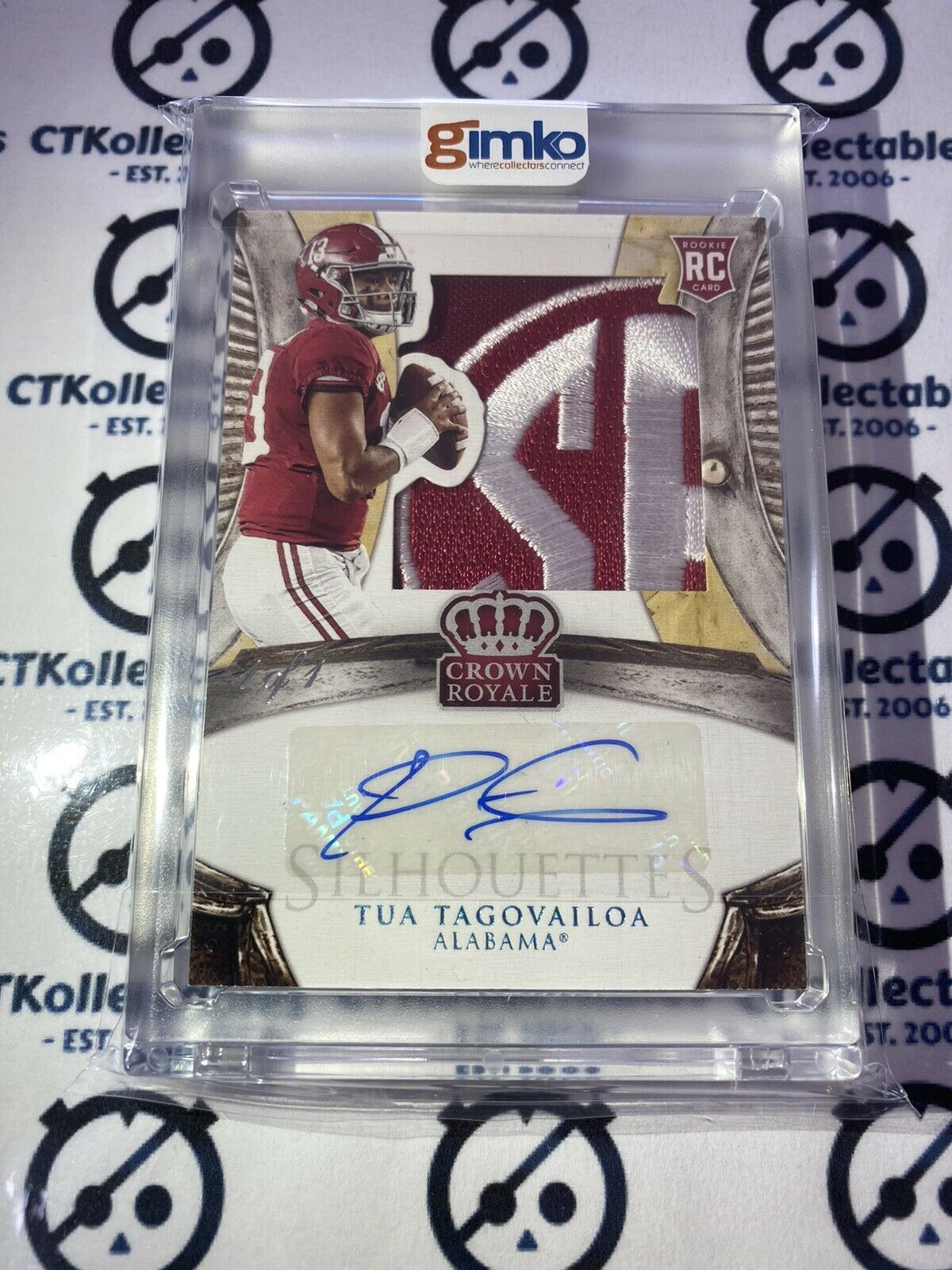 2020 NFL Chronicles Draft Picks Crown Royale Tua Tagovailoa RPA Auto 1/1 Dolphins