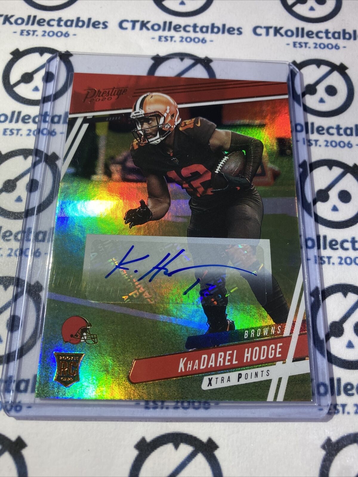 2020 NFL Chronicles Prestige KhaDarel Hodge RC Bronze Auto #319 Xtra Browns
