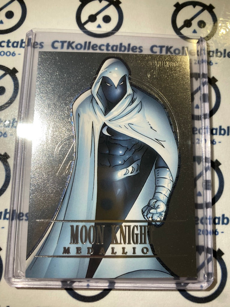 2022 Fleer Ultra Avengers Medallion "Moon Knight" M-28 Avengers