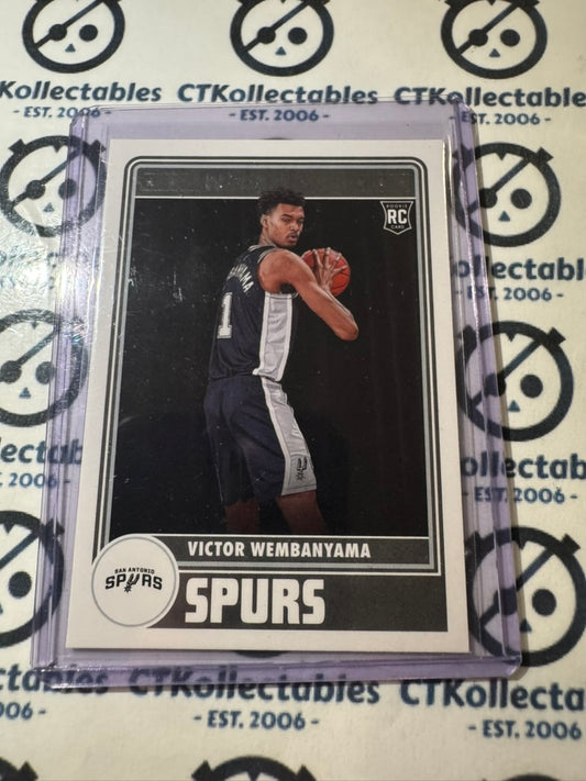 2023-24 NBA Hoops Victor Wembanyama rookie card RC #298 Spurs