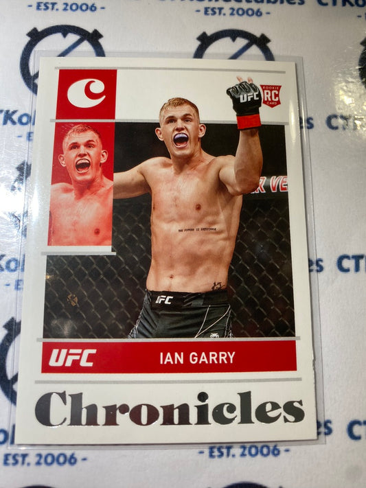 2022 UFC Panini Chronicles Rookie Base #90 Ian Garry