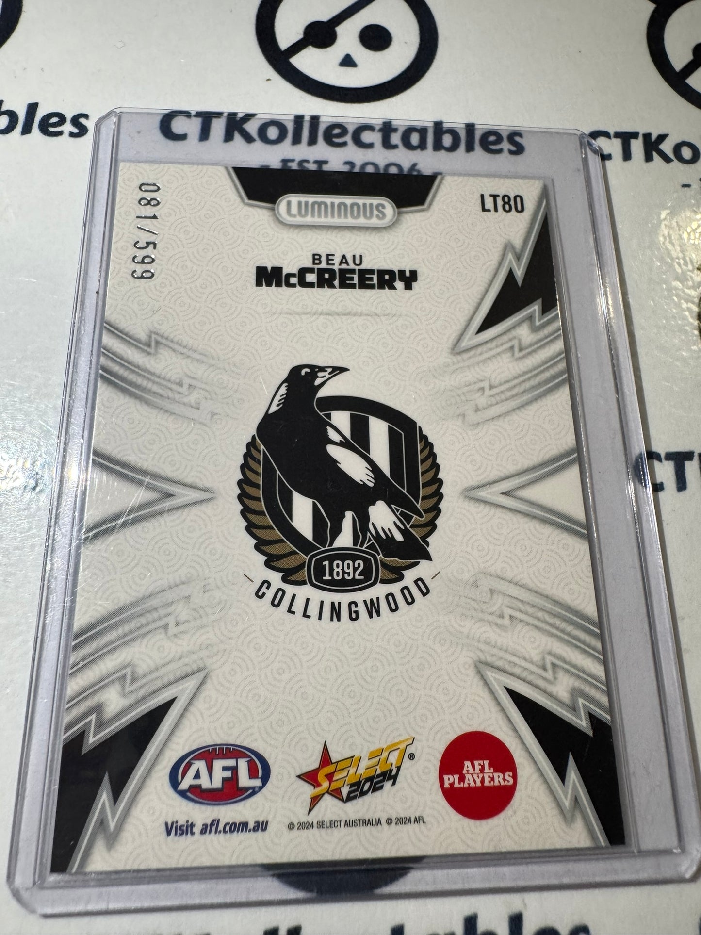 2024 AFL Footy Stars Luminous Thunderbolt LT80 Beau McCreery #081/599 Magpies