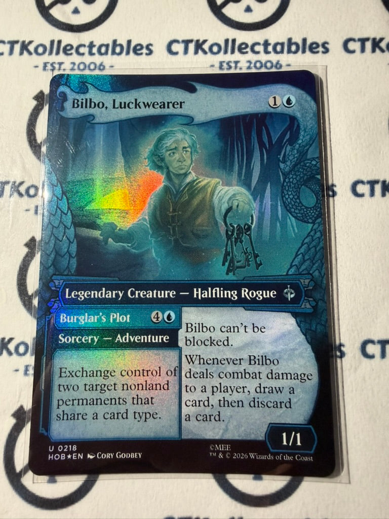 Bilbo, Luckwearer Showcase Surge Foil MTG The Hobbit Foil TCG