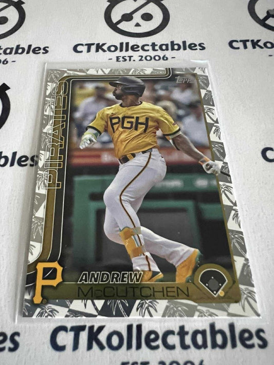2025 Topps Series 1 Baseball Andrew McCutchen Spring Training Silver Foil #42