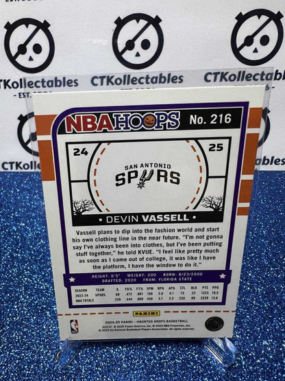 2024-25 Panini NBA HAUNTED HOOPS Orange Pumpkin #216 Devin Vassell San Antonio