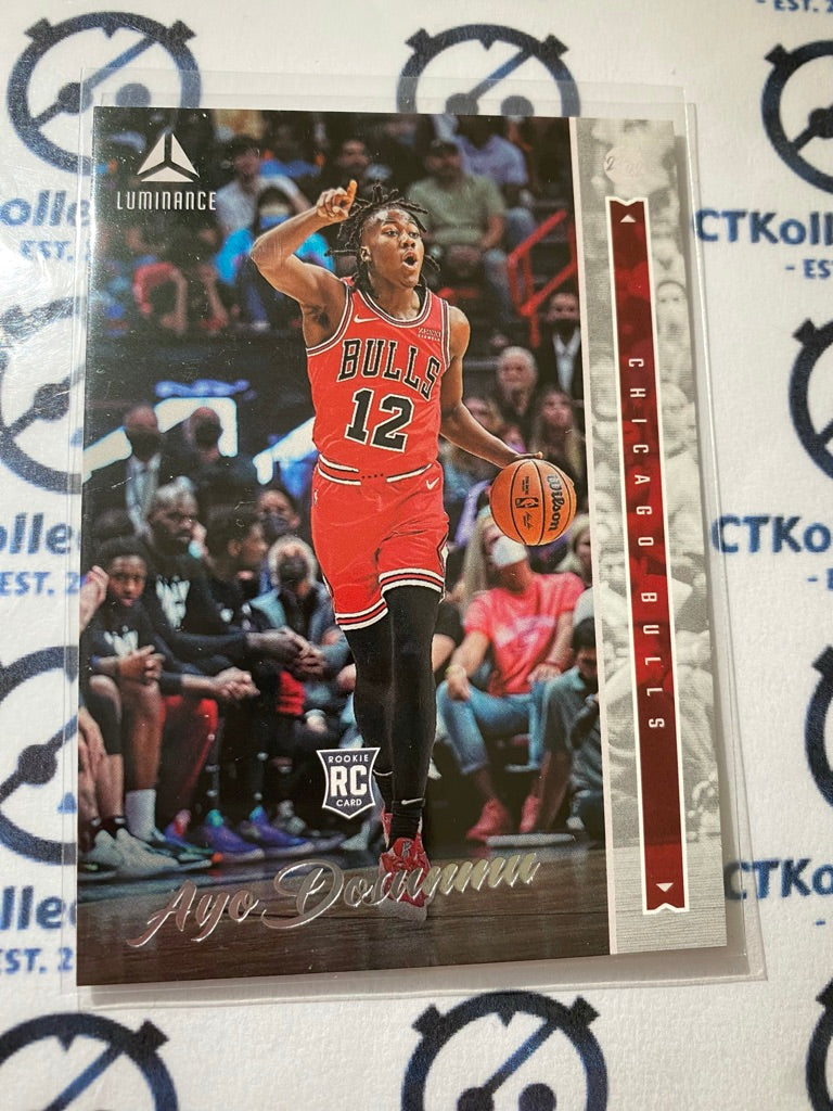 2021/22 Panini NBA Chronicles Luminance Ayo Dosunmu #241 Bulls