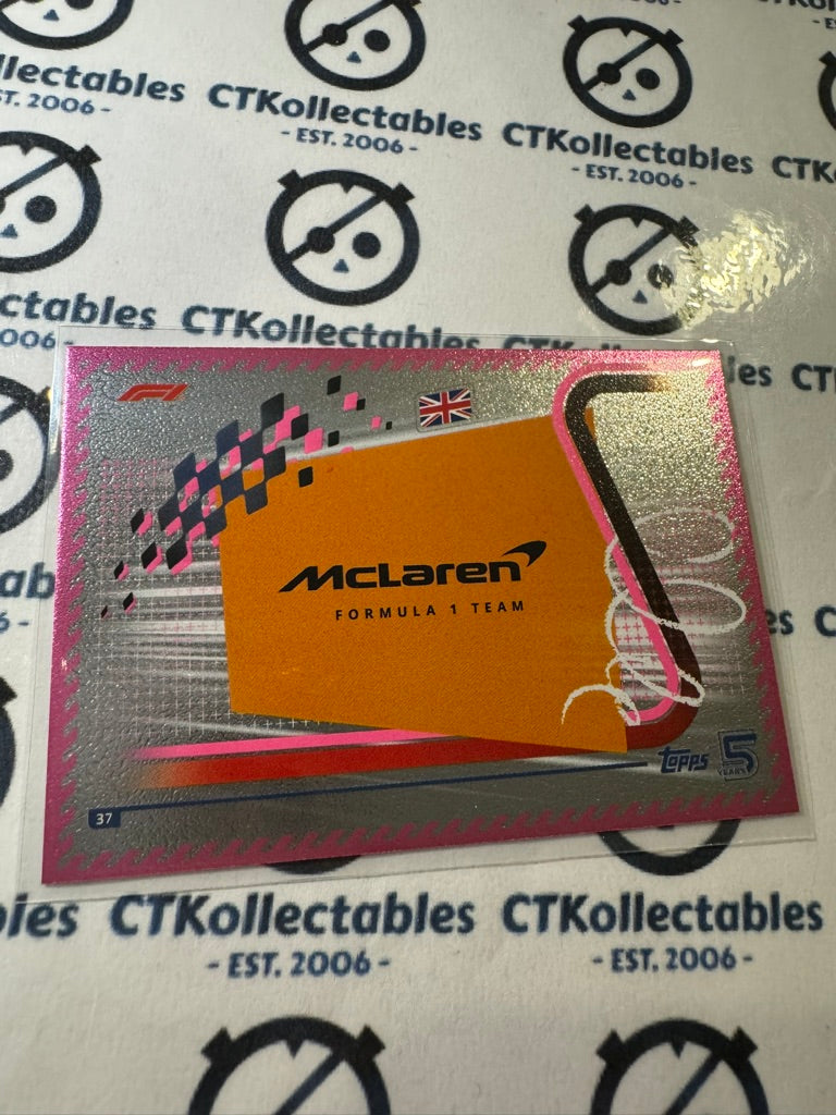 2024 Topps Turbo Attax F1 - Team Logo Mclaren Pink Foil #37