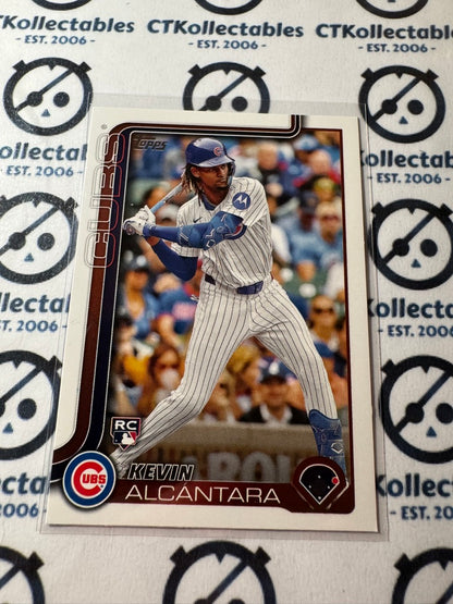 2025 Topps Series 2 Baseball Rookie Card #578 Kevin Alcántara Chicago Cubs RC